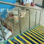 Ograda od staklenih ploča